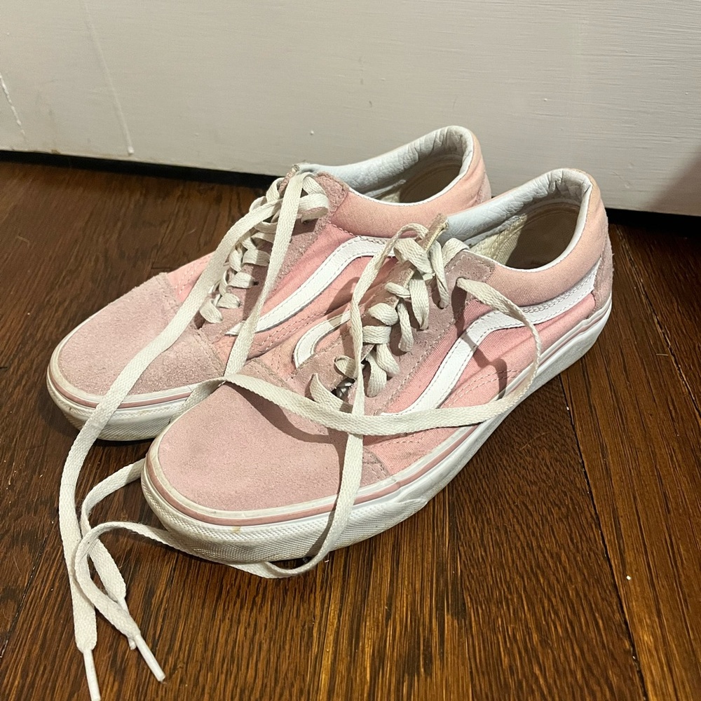 Vans Women's Soft Pink Lace-Up Sneakers